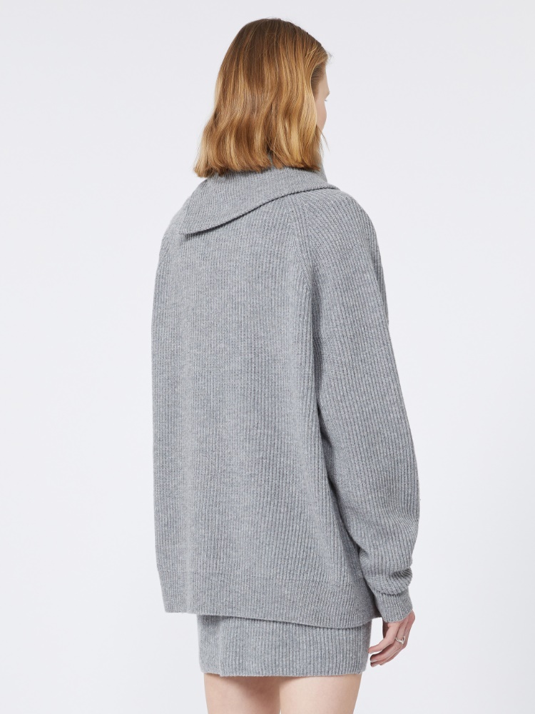 - Max Mara