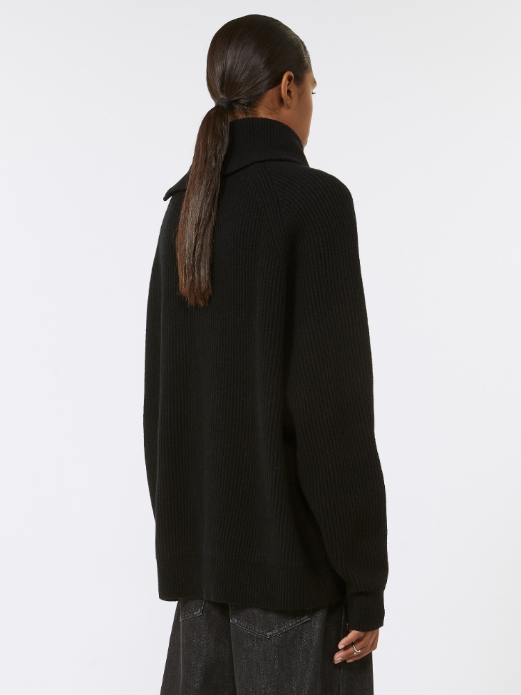  - Max Mara