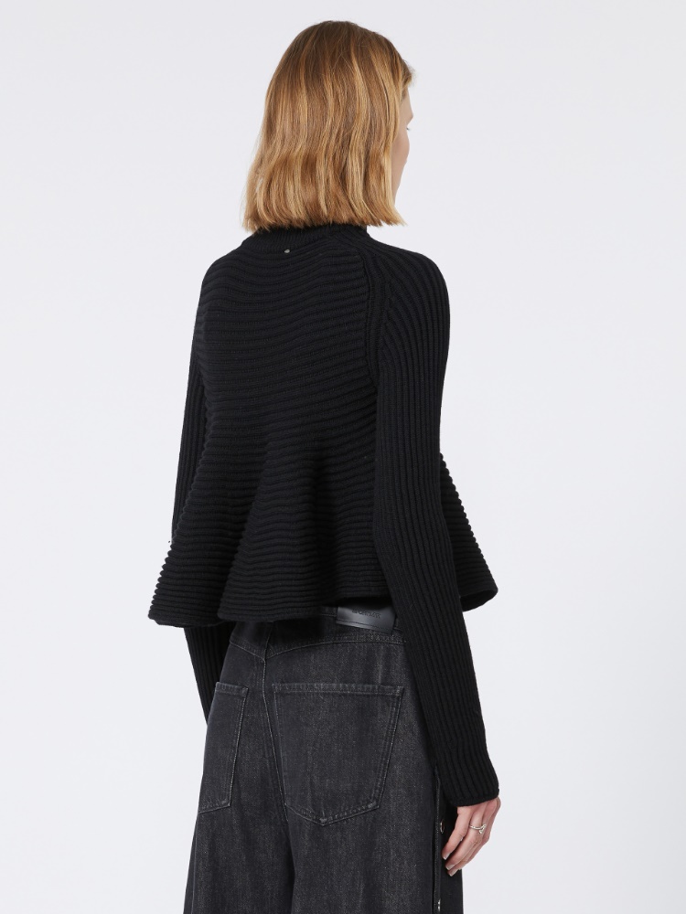  - Max Mara