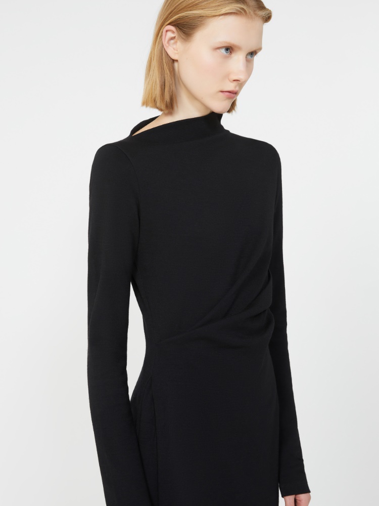  - Max Mara