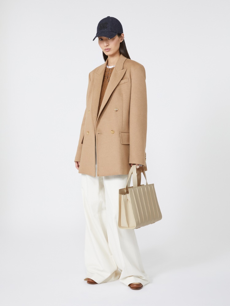 直営♪Max Mara Accessori バッグ 6 - ミディアム WHITNEYBAG6 ホイットニー] カーフレザー ミディアム バッグ 6, black