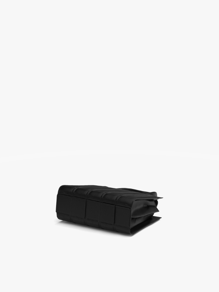 直営♪Max Mara ACCESSORI カーフレザー DOUBLEFLAT 関税・送料込】Max Mara ゴールドMロゴ付 カーフレザーベルト