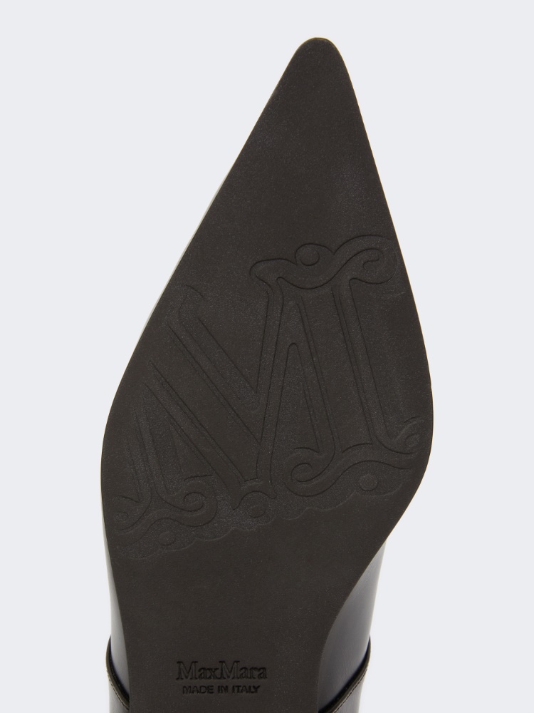  - Max Mara