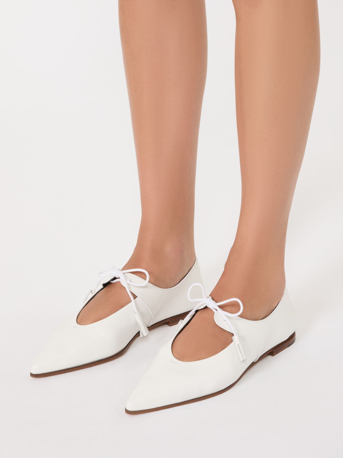 Smooth leather ballet flats + IVORY - Max Mara