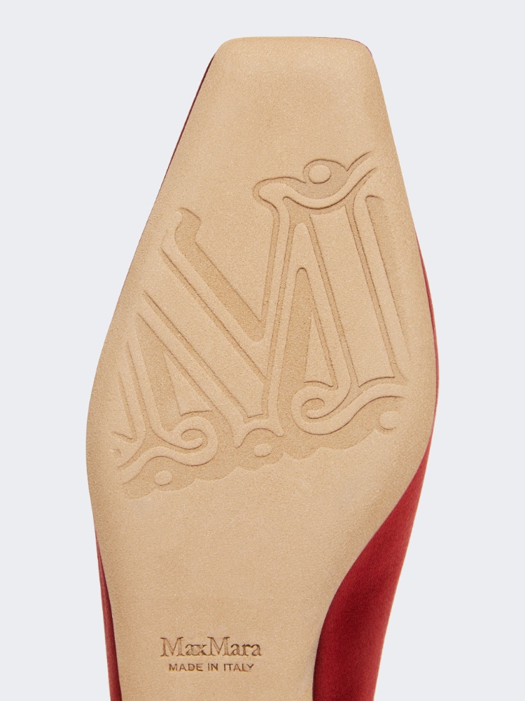  - Max Mara