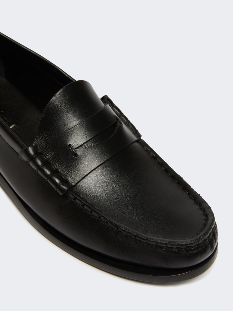 - Max Mara