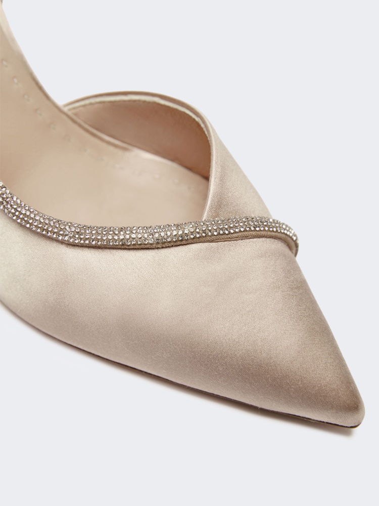 - Max Mara