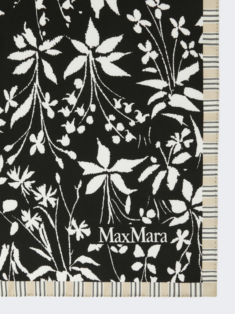  - Max Mara