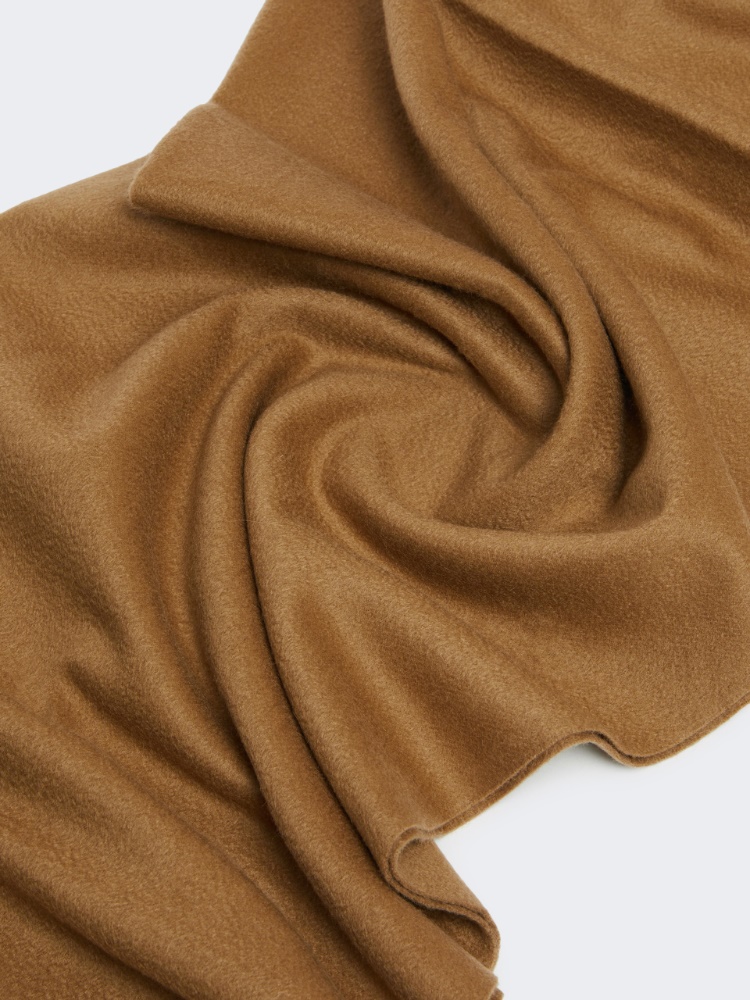  - Max Mara