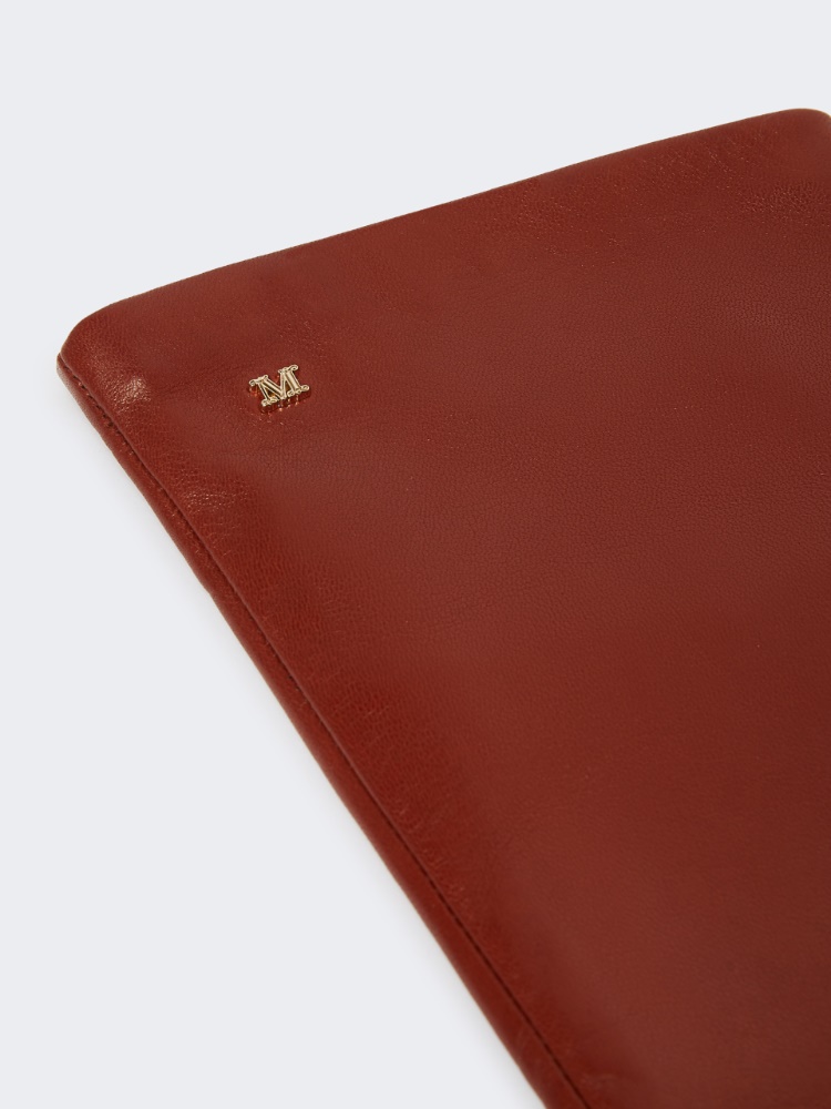  - Max Mara