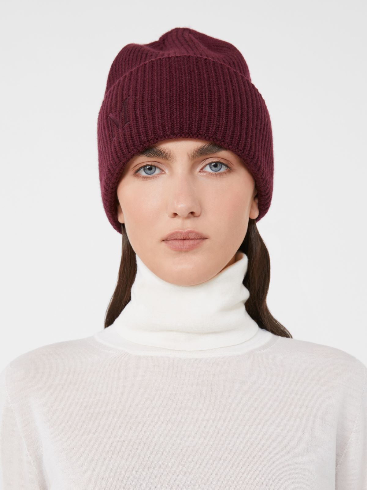 Rib-knit cashmere beanie hat - RED PURPLE - Max Mara - 9
