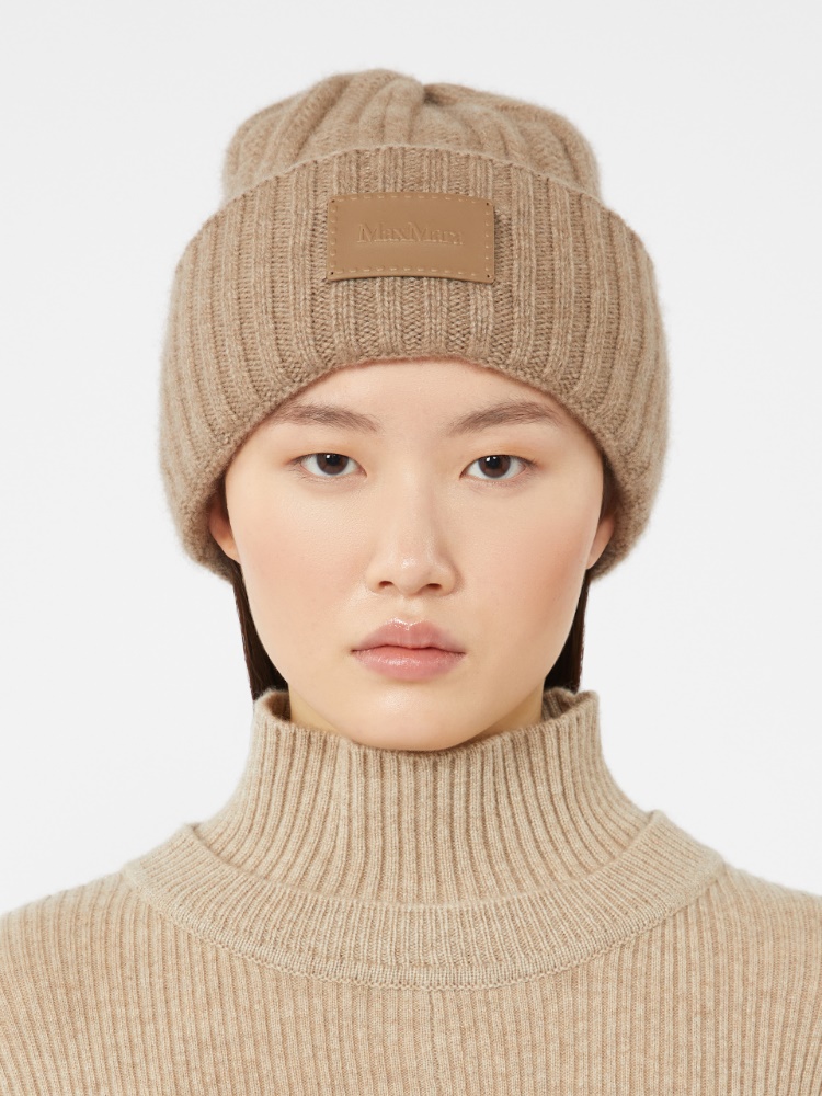 【♡pogi】'S MaxMara 帽子【新品】 ♡pogi】'S MaxMara 帽子【新品】 MAXMARA WEEKEND LINE MAX