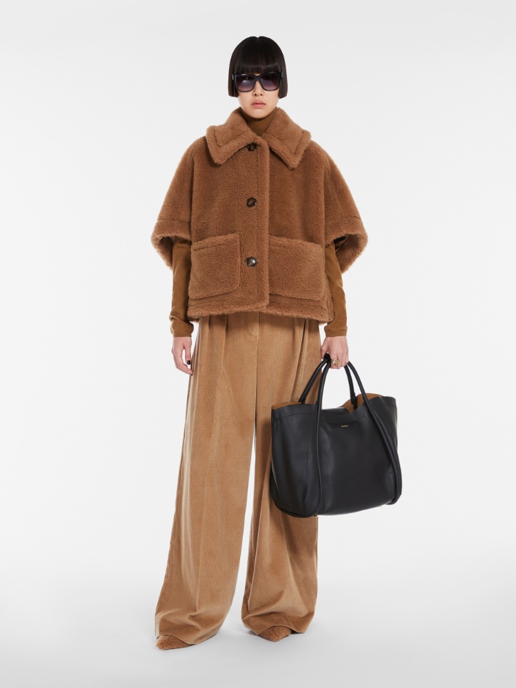 綺麗❗️現行 ケープ 切替ダウン ふわふわアルパカモヘヤ チェック マックスマーラ 楽天市場】MAX MARA マックスマーラ ケープ NEWABAVO NEWABAVO1