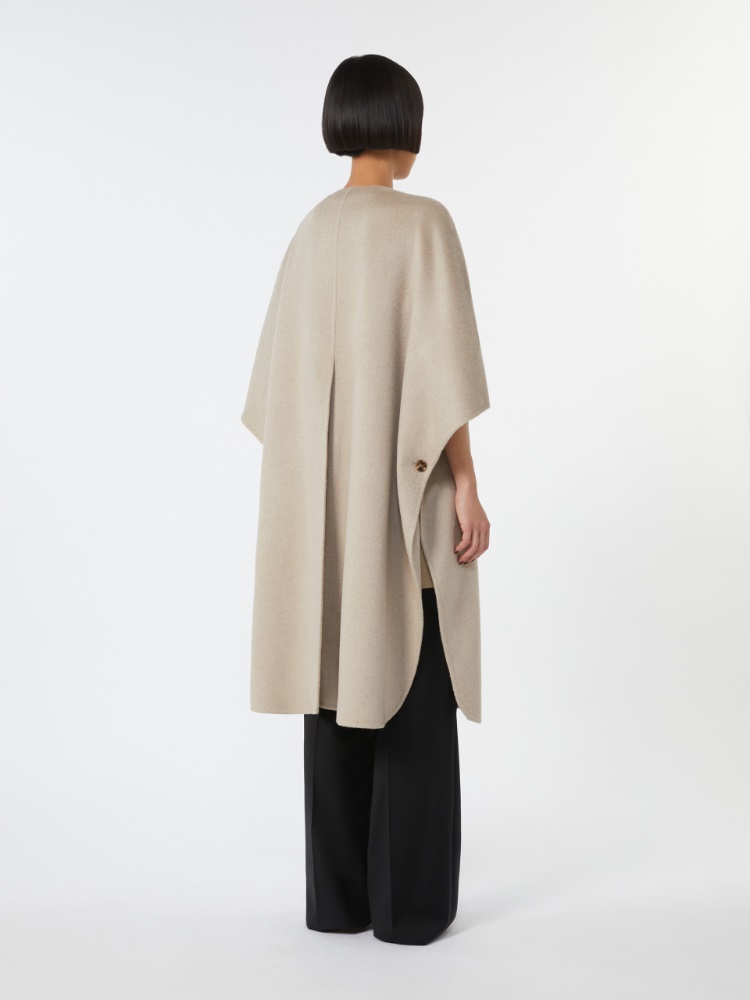 MAXMARA [プラチド] ピュア カシミヤ ダブルフェイス ケープ 三越伊勢丹 | Max Mara/マックスマーラ通販 | [プラチド] ピュア