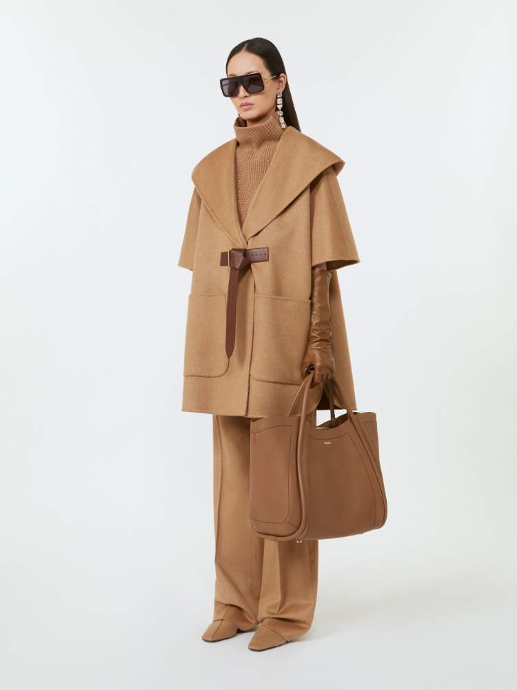 Peleryna z wełny wielbłądziej - WIELBŁĄDZI - Max Mara
