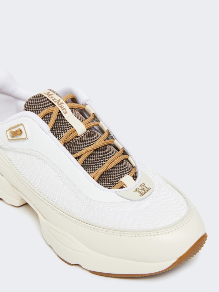  - Max Mara