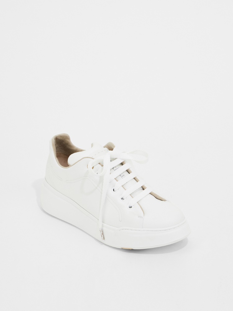☆Max Mara☆エッセンシャル レザー スニーカー ホワイト MAXIV ☆Max Mara☆エッセンシャル レザー スニーカー ホワイト MAXIV