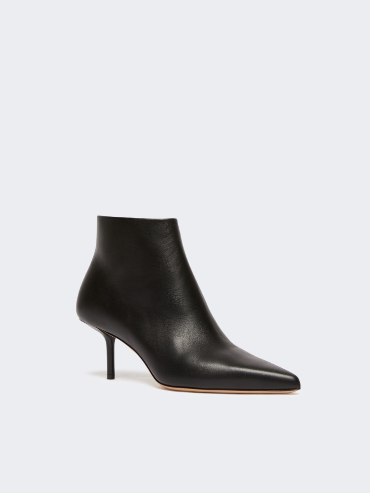  - Max Mara