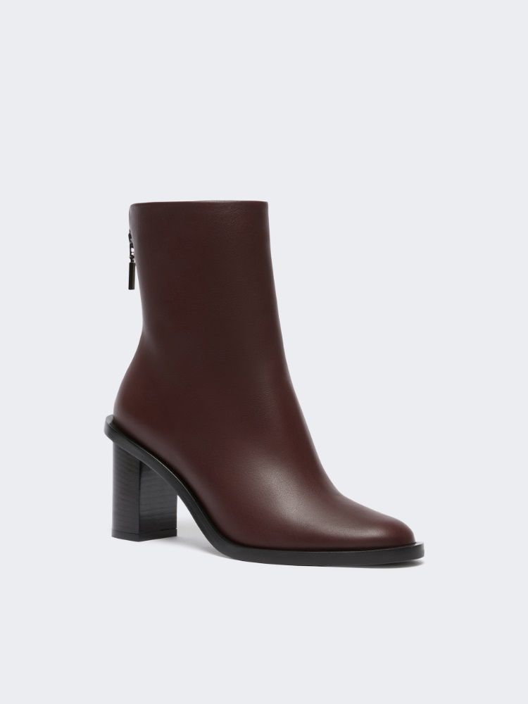  - Max Mara
