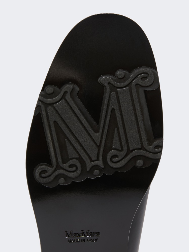  - Max Mara