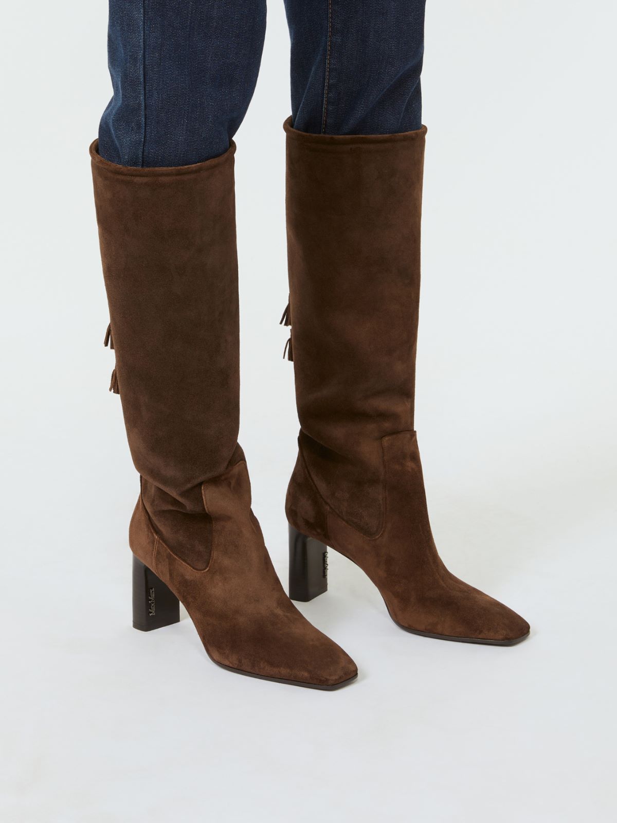 Stivale morbido in suede
