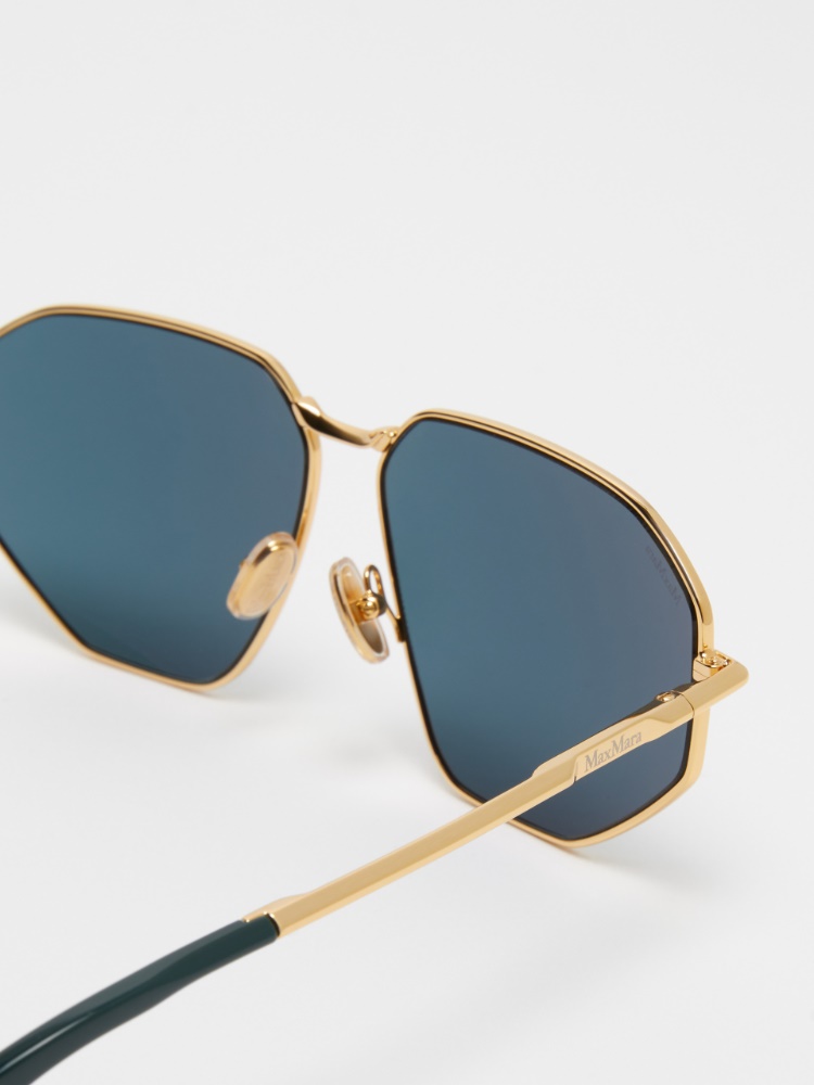  - Max Mara