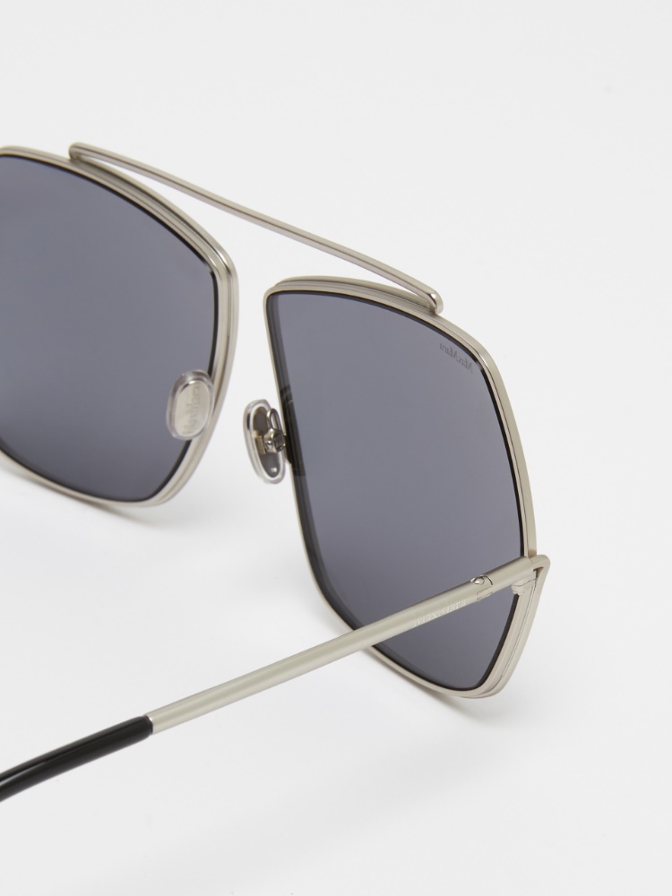  - Max Mara