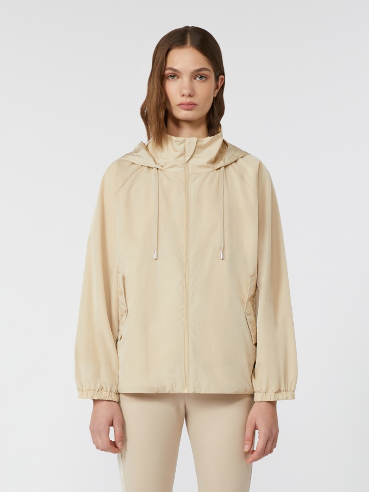 - Max Mara