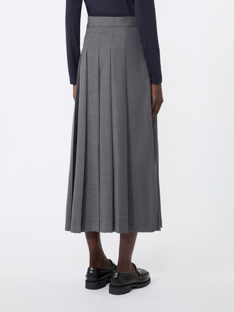  - Max Mara