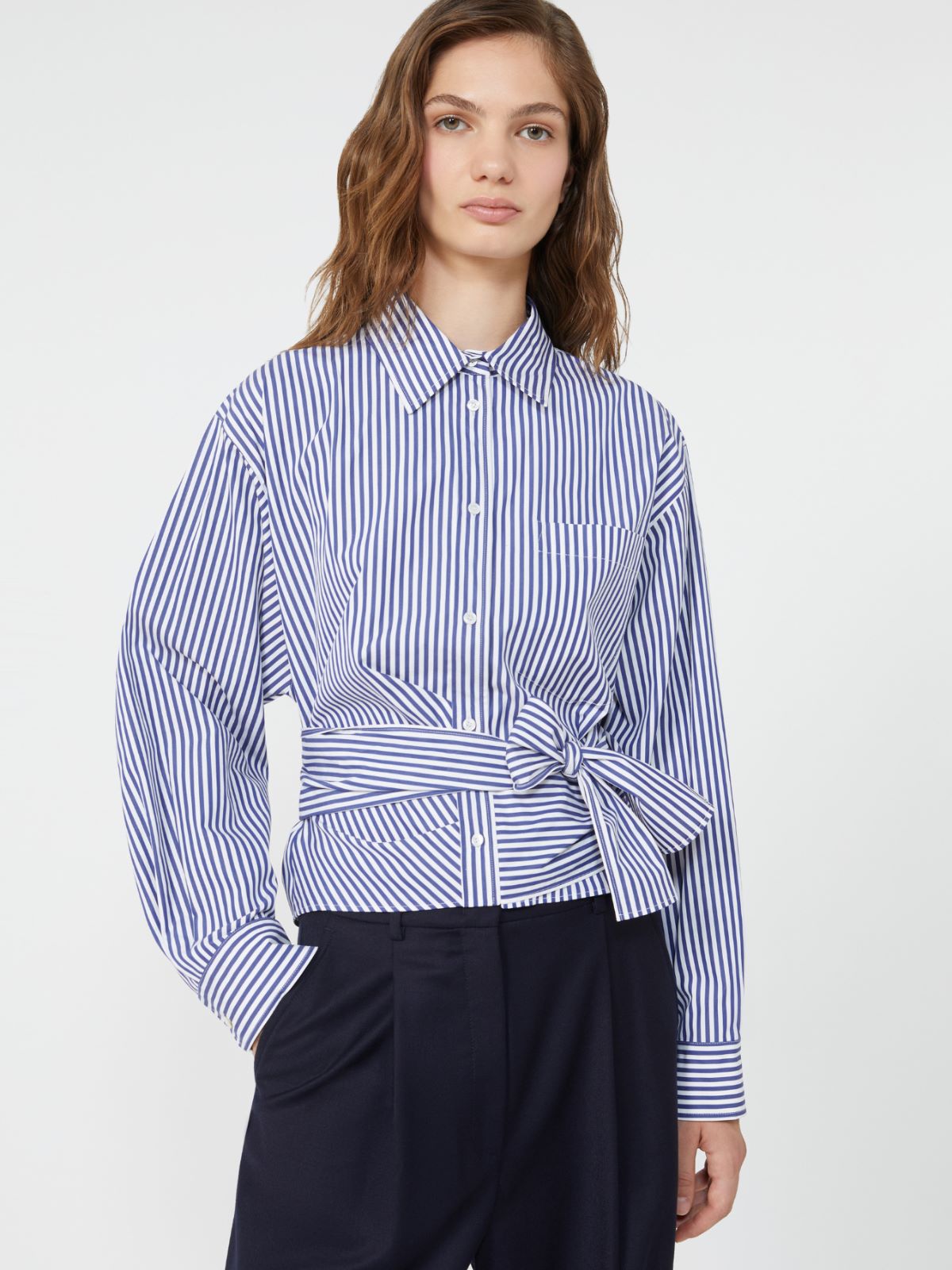 Drapierte Hemdbluse aus Baumwolle - BLAU - Max Mara - 4