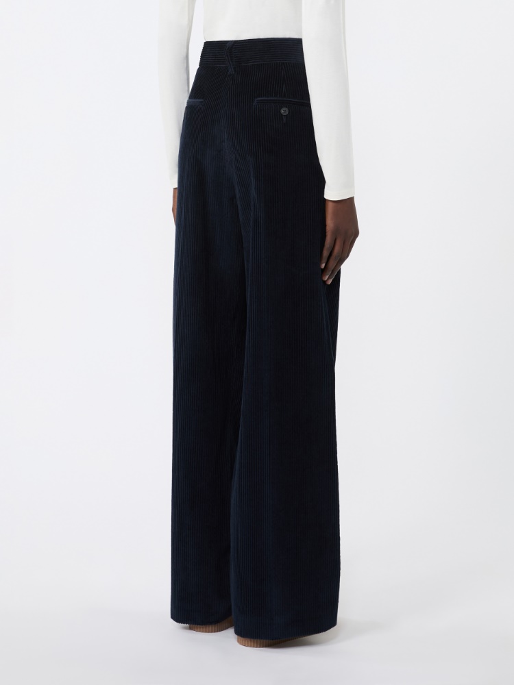  - Max Mara