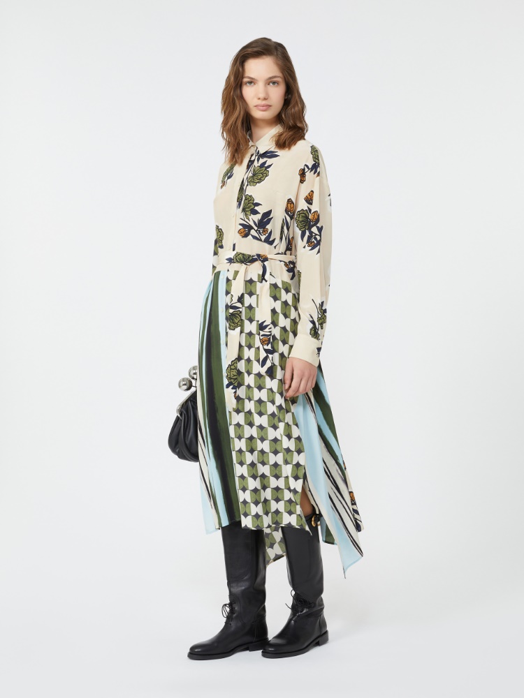 MaxMara WEEKEND花柄ネイビー長袖チュニック MaxMara WEEKEND花柄ネイビー長袖チュニック