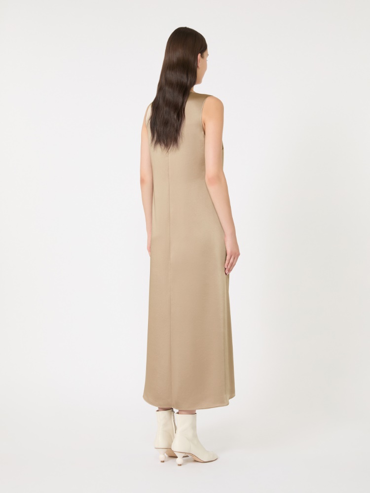 - Max Mara