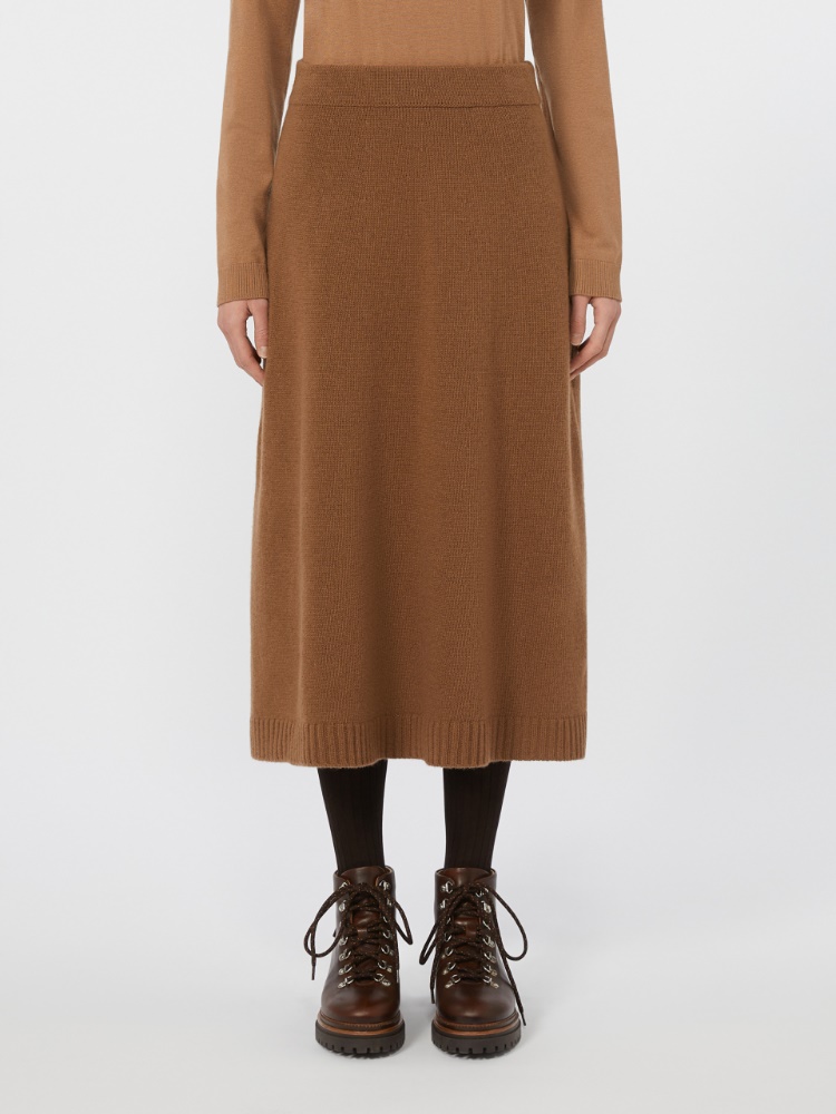 - Max Mara