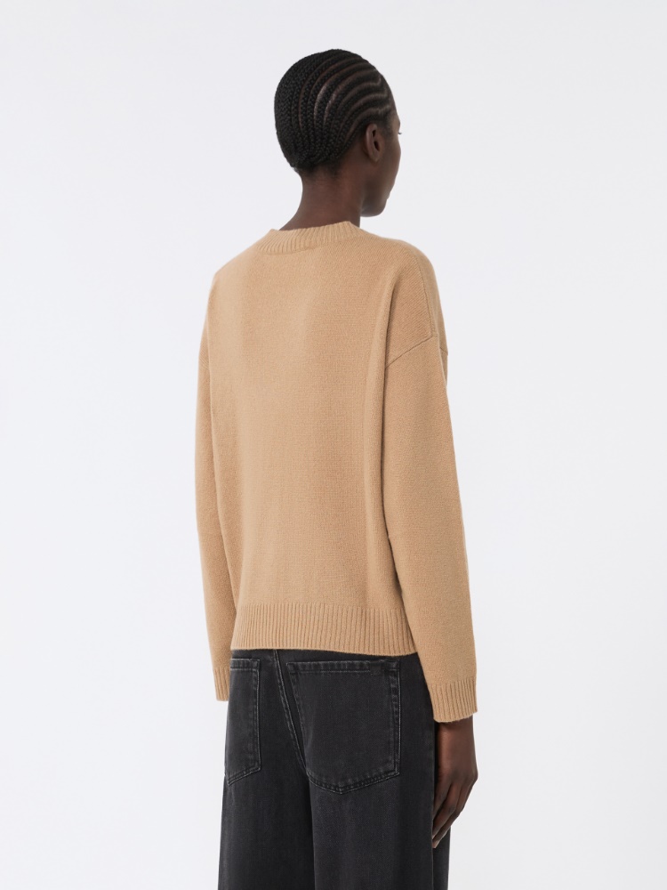  - Max Mara
