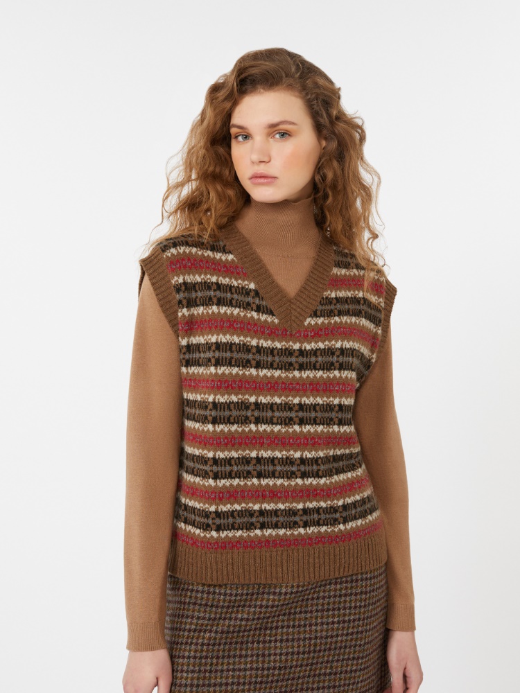 - Max Mara