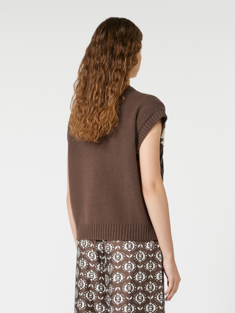  - Max Mara
