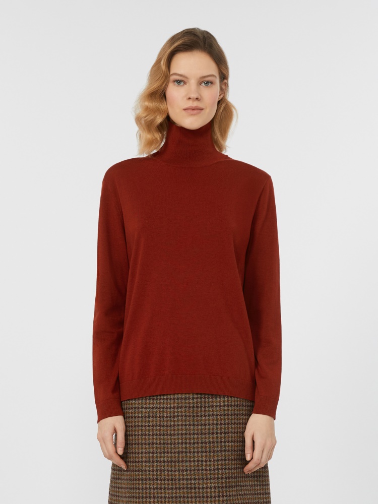  - Max Mara