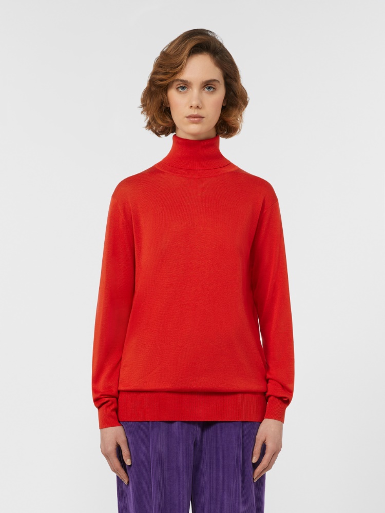  - Max Mara