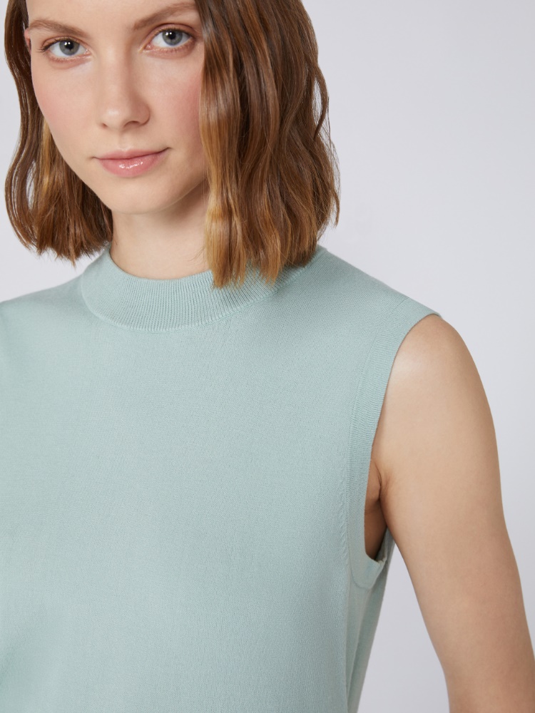  - Max Mara