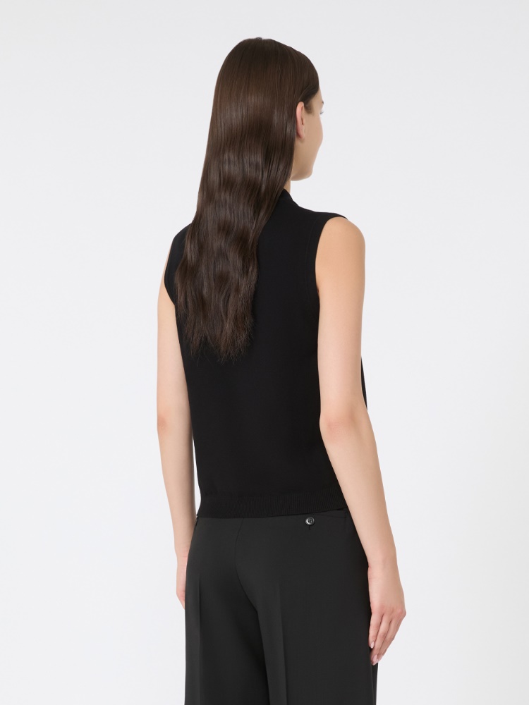  - Max Mara