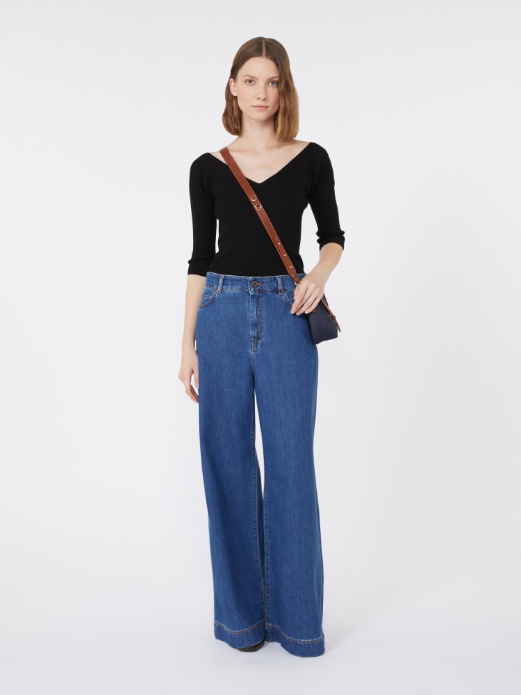 断捨離中です♡‼️MaxMara 黒 美品！！リアルト38 エス マックスマーラ S MAX MARA レディース ウールクルーネック