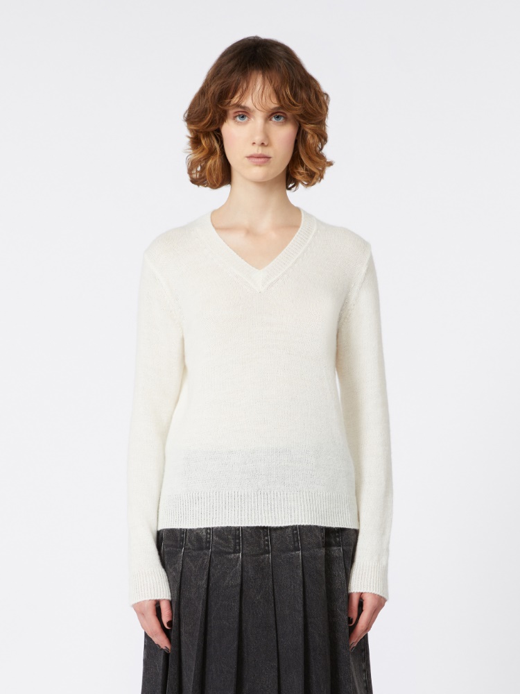  - Max Mara