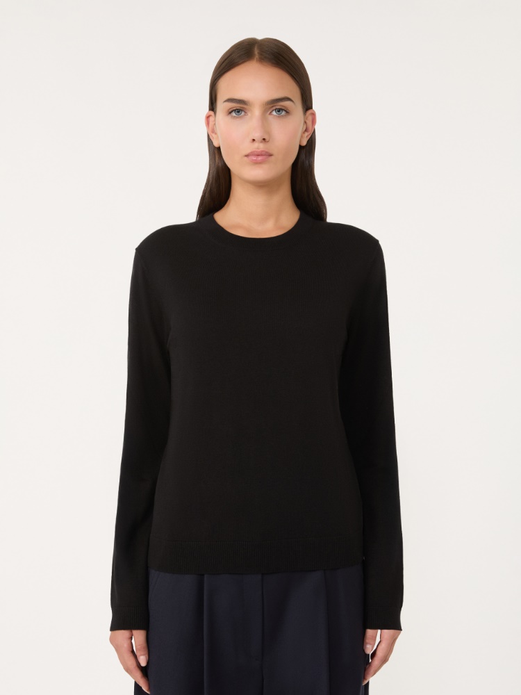 - Max Mara