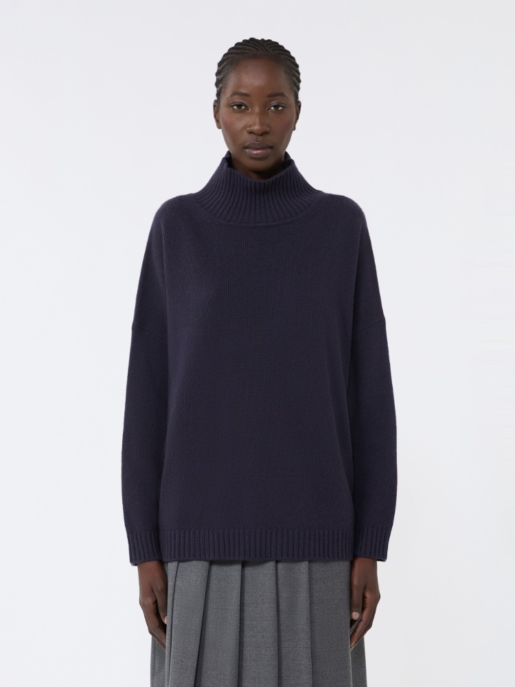  - Max Mara