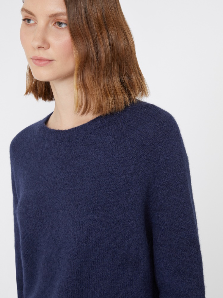  - Max Mara