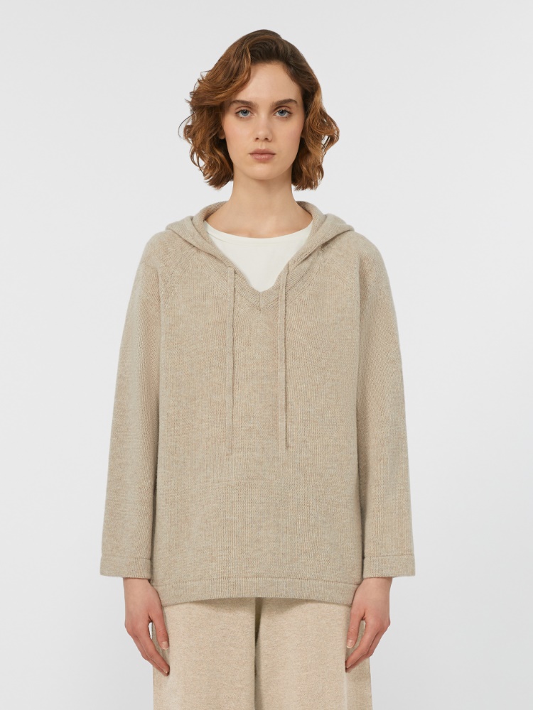  - Max Mara