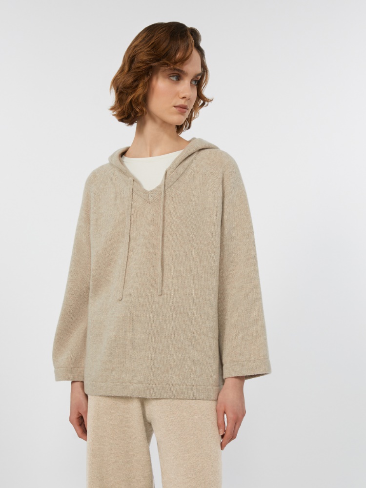  - Max Mara