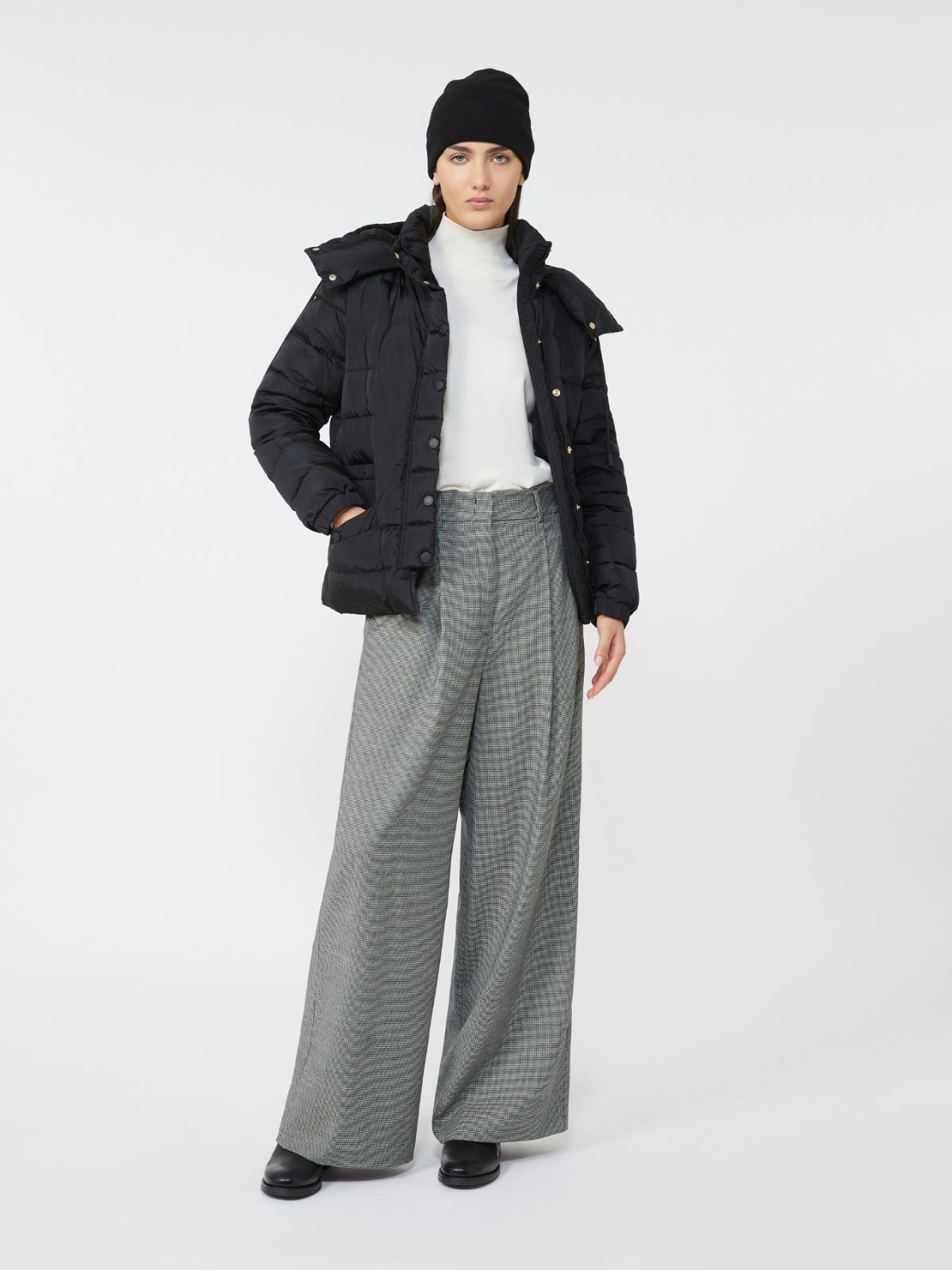 Doudoune courte en taffetas déperlant - NOIR - Max Mara