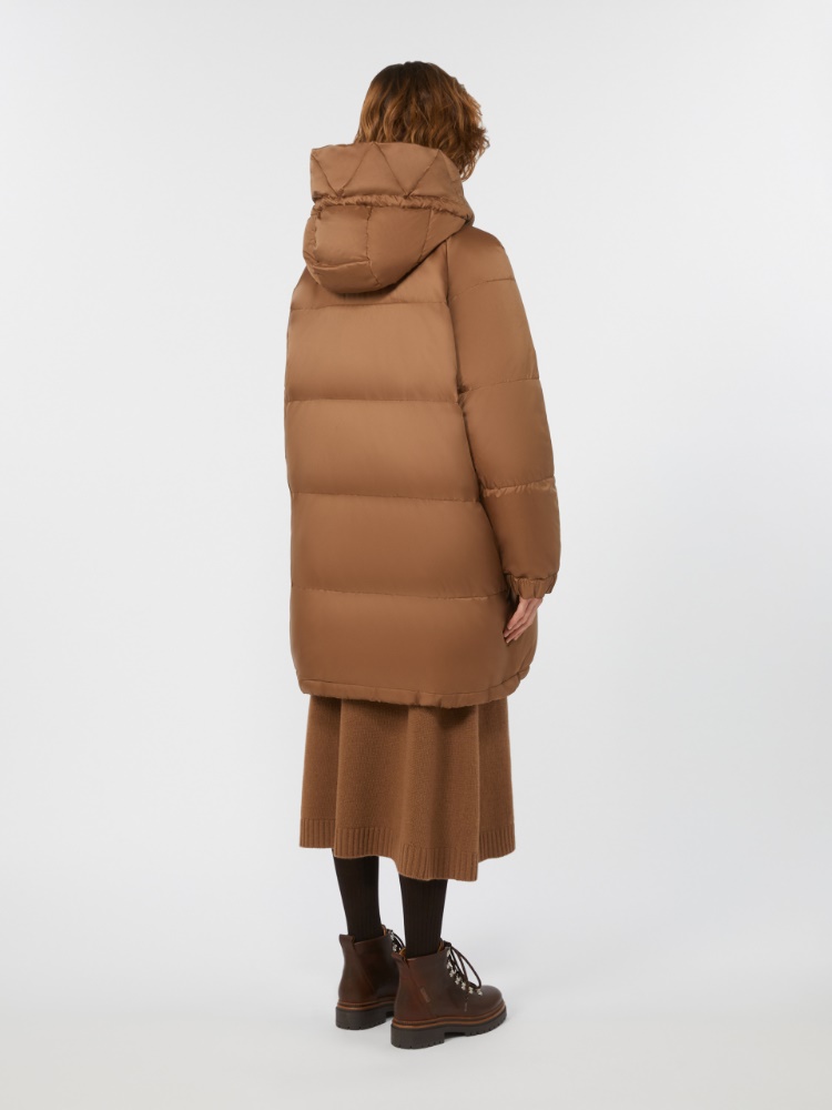  - Max Mara
